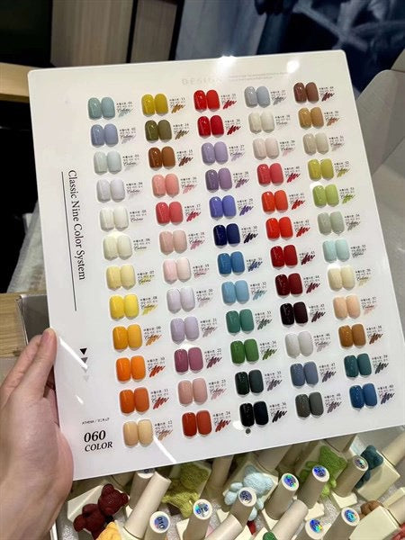 Very good 60 colours set